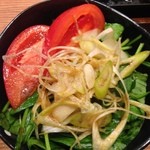 Miyazakiryouri Mansaku - ほうれん草とトマトのサラダ