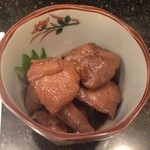 お通し②生姜の風味が美味しい煮つけ