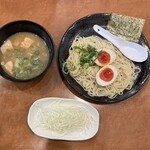 中華そば 喜城苑 - 魚介つけ麺(白髪ネギ追加)