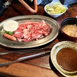 昭和牛丸本店 - スペシャル焼肉ランチ