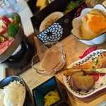 Cafe dining bar 叶和 - 