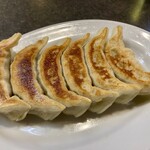 神田餃子屋 - 「元祖野菜餃子」並盛り6個。560円也＋税。