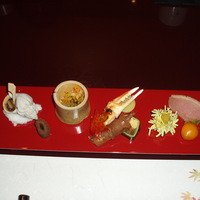 懐石 ふじ木 - 前菜(つぶ貝、サザエ松前漬、蟹爪、公魚蓮根巻、等）