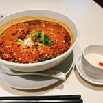 Chinese Dining 嘉賓 - 四川担々麺・杏仁豆腐