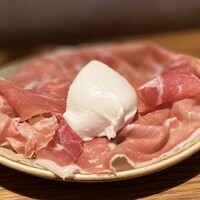 オービカ モッツァレラバー 横浜店 - 