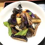 萬福飯店 - 牛肉となす炒め