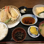 和・食 陽・食 伊豆屋 - Aランチ　天ぷら盛り合わせ　800円