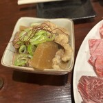 Yakiniku Horumon Abu San - 煮込み。脂のノリ半端ない。プルプル！