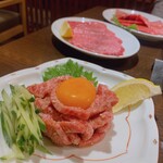 スタミナ焼肉 肉ですみだ - ユッケ