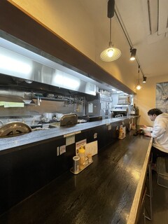 Menya Nakagawa Kai - 店内。
