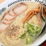 Sugakiya - 肉入ラーメン大盛り　500円＋110円