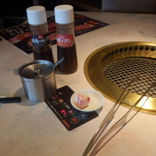 SHINPO 焼肉無煙ロースター炭ツボ