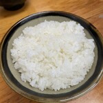 とんかつ 栄ちゃん - ぴかぴかご飯。長野県のお米を使ってるんだって。めちゃくちゃうんまい