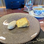 Bistro Neige - ⑤デザート
                      「シフォンケーキと自家製栗アイス」
