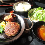 MY STYLE フォー - 仙台牛熟成ハンバーグ唐揚げ定食　900円