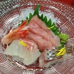古梅荘 - お造り・本鮪、鯛、甘海老。