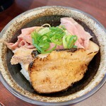 Menya Shichiriya - 炙りチャーシュー丼