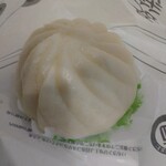 ファミリーマート - 料理写真:テリヤキクリームチーズ肉まん