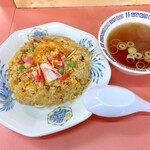 万来 - 鍋で煽った米の食感がたまんねー