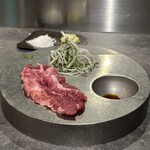 Nose to Tail - ツラミ刺し-NAMIKI牛-