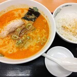 Hidakaya - ピリ辛とんこつネギラーメン