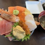 小樽海鮮丼 ガンガン亭 - 