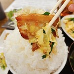 わ楽 - ニラ豚炒め　オンザライス  