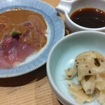 日本橋海鮮丼 つじ半 - 