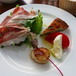 ランチB　1600円　前菜