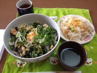 うどん工房 田仲屋 - 肉ぶっかけうどん