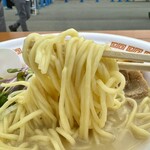 極麺 青二犀 - 東京競馬場「東京らーめんステークス」にて「極麺 青二犀×縁之助商店」