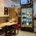 Kaisen Sakaba Nakahide - 店内　※座れます