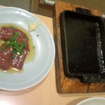 かどや - 生牛レバー（３５０円）