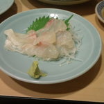 かどや - タイ刺身（３００円）