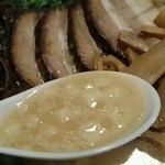 博多の味　ばりうま - 背脂多め！