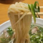 ラーメン 坊也哲 - 麺