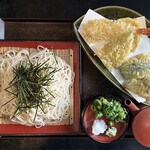 箕久 - 料理写真:天ざる そば　１２５０円 ＆ 大盛り　＋１００円　(2023/11)