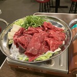 Naberyouri Yoshitomi - 肉なべ(炊く前)