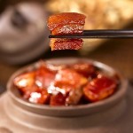 上海 小南国 - 家庭風豚肉の醤油煮込み