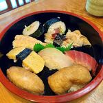 Douraku Sushi - 盛り合わせ寿し A