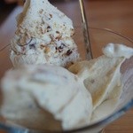 ジェラテリア ジェリーム - キャラメルナッツ、ラムレーズン×2