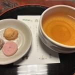 江戸三 - ウェルカムの和紅茶とクッキー
