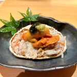華丸吉日 - 2. 香箱蟹とウニの蒸し寿司