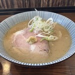 灼味噌らーめん 八堂八 - イイ感じ