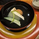 懐石 円相 - 松茸と真蒸、冬瓜とオクラのお椀
