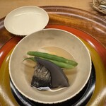 懐石 円相 - 聖護院蕪　身欠き鰊　黒茸の炊き合わせ