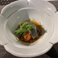 百名伽藍 - 先付
                牛すじ、ナス、秋刀魚のトマト煮