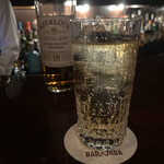 バー ジャダ - R5.11再　アベラワー10年ソーダ割り