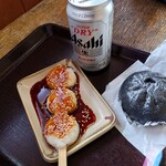 Obansho Chaya - だん平もち(330円)箱根黒もんじゃまん(350円)缶ビール(340円)