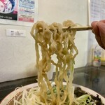 らー麺　Do・Ni・Bo - ビロビロ太麺をリフトUP⤴️